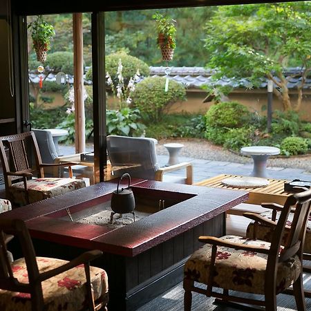 Готель Kanouya Shibukawa Екстер'єр фото