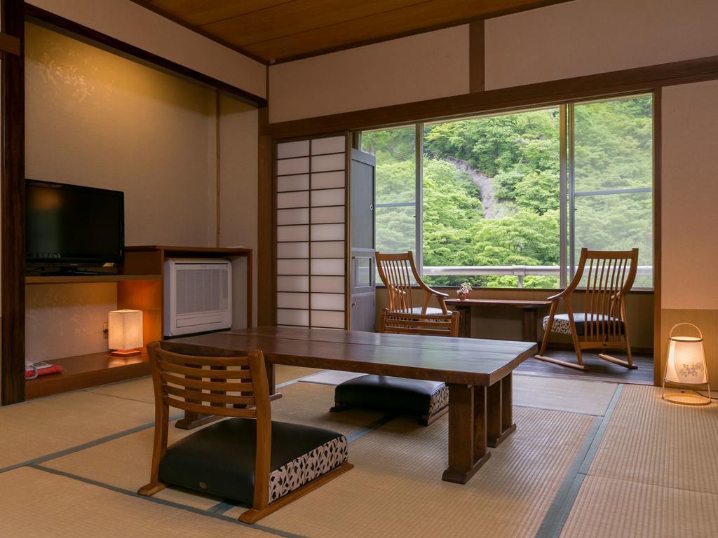 Готель Kanouya Shibukawa Екстер'єр фото
